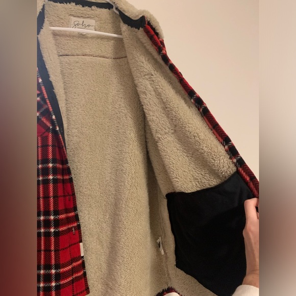 Soho Threads Red Sherpa Lined Flannel Shacket XXL - Picture 8 of 10